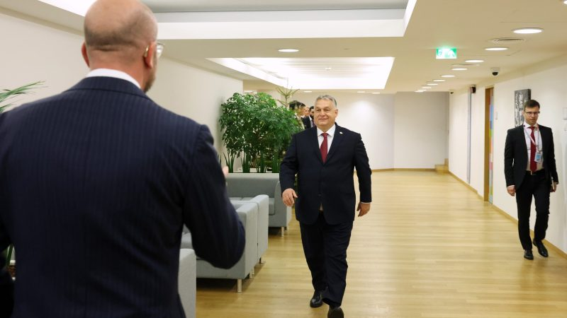  Orbán Viktor blokkolta az Ukrajnának nyújtandó uniós támogatást