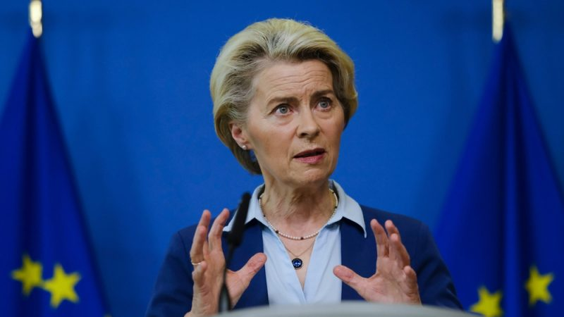  Von der Leyen, az Európai Néppárt csúcsjelöltje  Athénben, kőkemény liberális gondolatokkal indította el választási kampányát