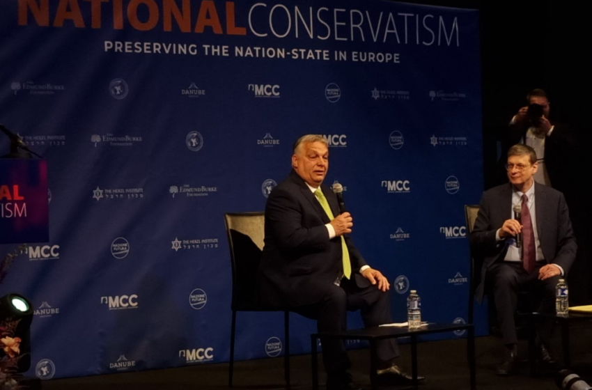  Orbán Viktor a NatCon konferencián: A bevándorlás szavazatvásárlás