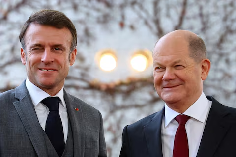  Macron Németországba tart a 24 év óta első francia elnöki állami látogatásra