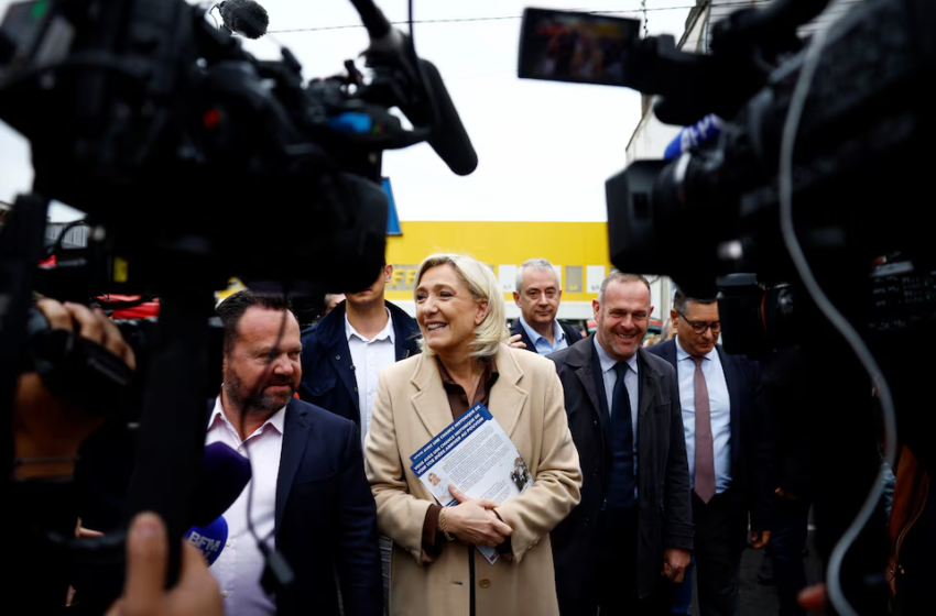  A felmérések szerint a Le Pen-féle Nemzeti Összefogás vezet a francia előrehozott választásokon